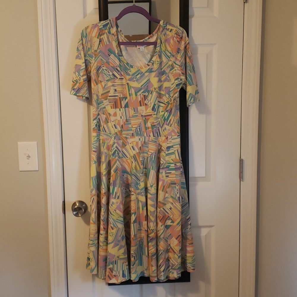 Lularoe Nicole XL Yellow & Spring color print dres